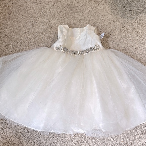 David’s Bridal Flower Girl Dress Sleeveless 2T Tulle Bling - Picture 1 of 7